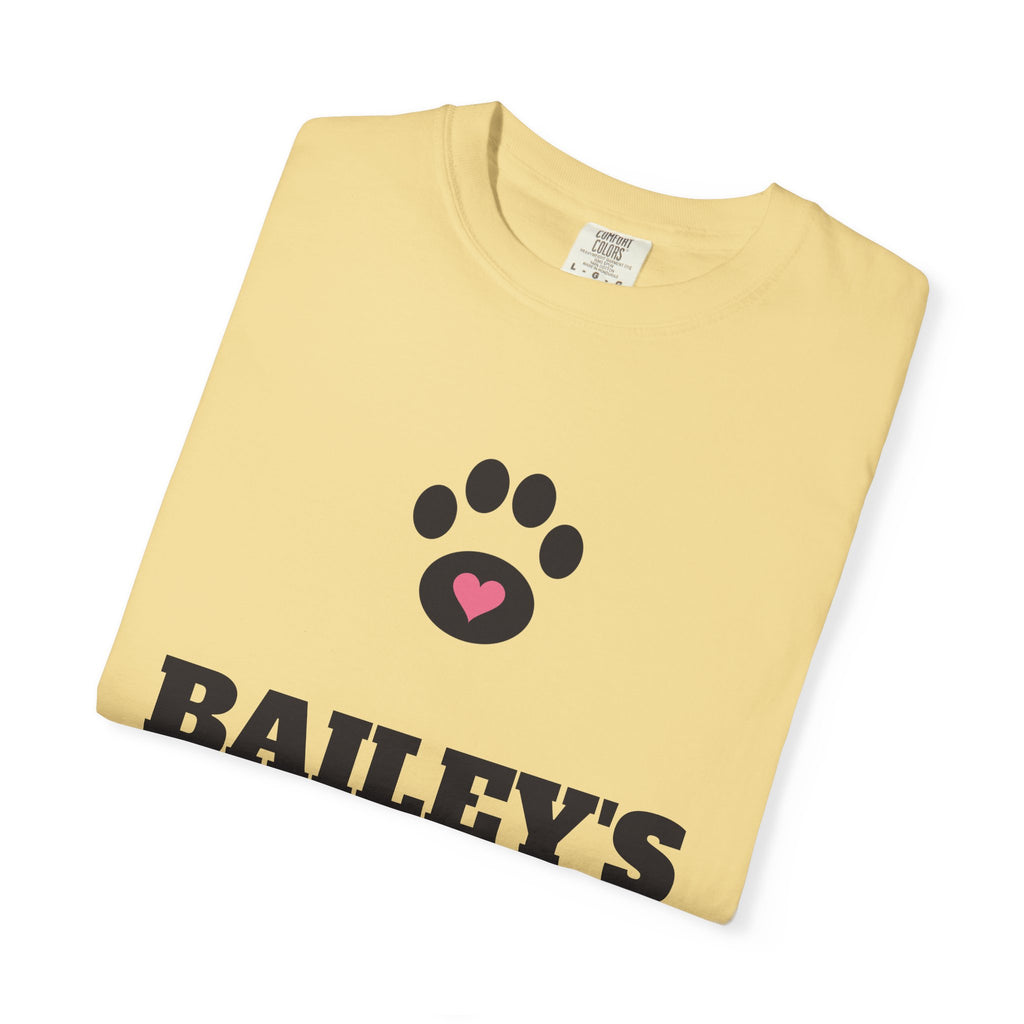 Garment-dyed tee with a black paw and pink heart, BAILEY'S in bold letters and Mom in rose script, view 10