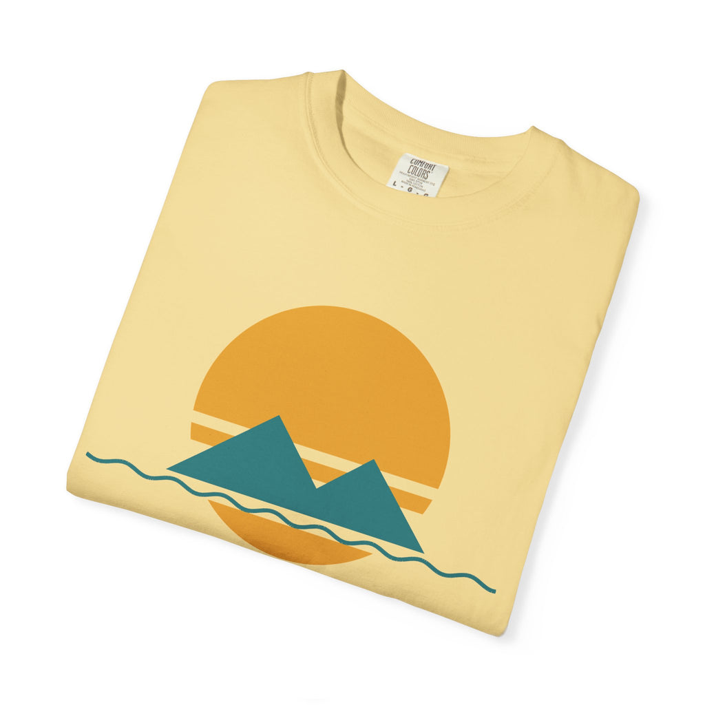 Custom Family Trip Shirts 2026, Personalized Family Vacation Tee with Last Name & Destination, Matching Group Shirts