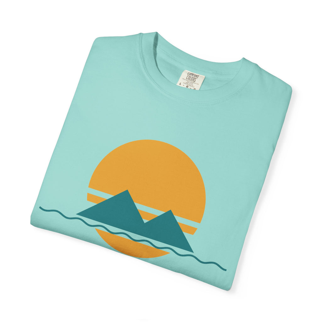 Custom Family Trip Shirts 2026, Personalized Family Vacation Tee with Last Name & Destination, Matching Group Shirts